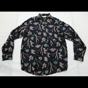 Eddie Bauer Holiday Skiiing All Over Print Top